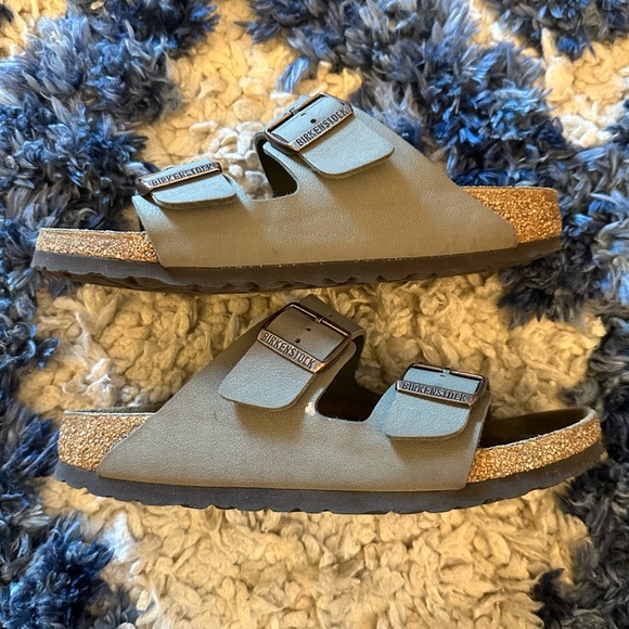 Birkenstock Arizona Women’s Sandals - Picture 3 of 8